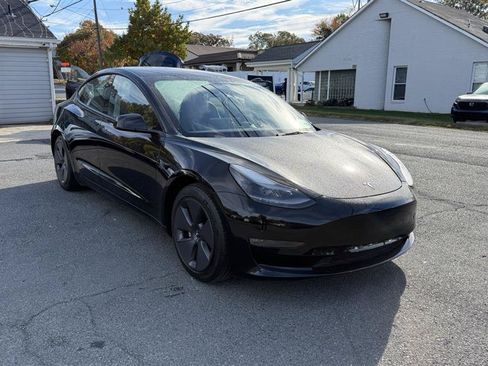 Used 2022 Tesla Model 3 Long Range AWD/4WD image 7
