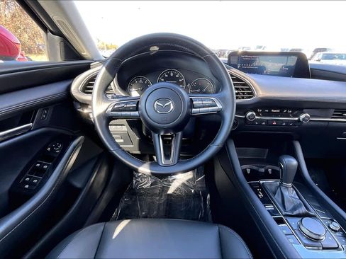 Used 2023 MAZDA MAZDA3 s image 6