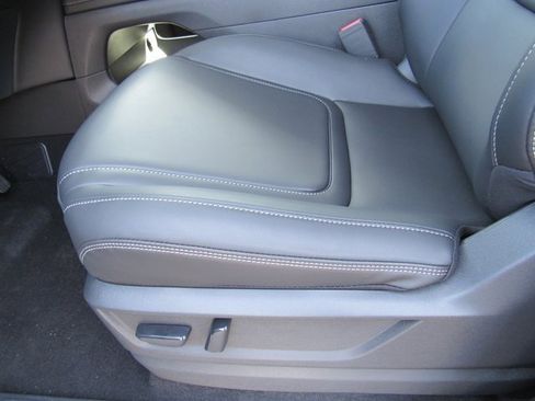 New 2026 Nissan Armada SV image 14