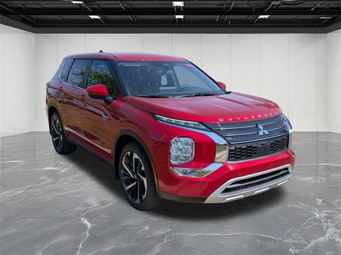 New 2025 Mitsubishi Outlander SE image 8