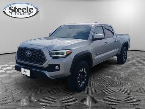 Used 2022 Toyota Tacoma TRD Off-Road w/ TRD Premium Off Road Package image 1