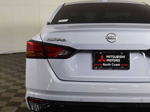 Used 2024 Nissan Altima 2.5 SR w/ SR Premium Package image 15