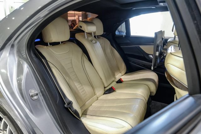Used 2019 Mercedes-Benz S 560 4MATIC Sedan image 48