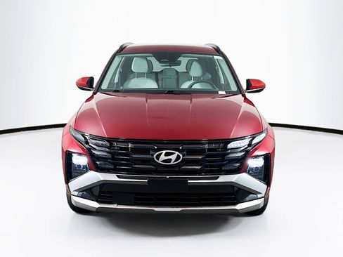 Used 2025 Hyundai Tucson SEL FWD image 2