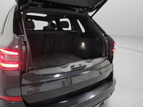 Used 2022 BMW X5 xDrive40i w/ M Sport Package AWD/4WD image 7