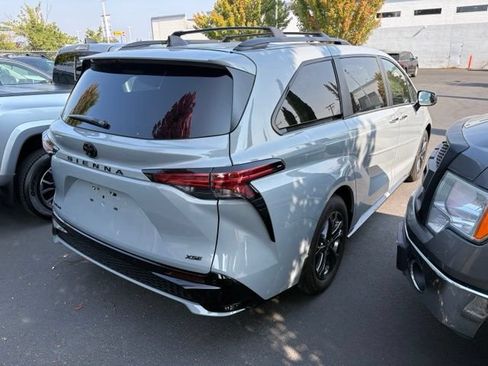 Used 2026 Toyota Sienna XSE AWD/4WD image 2