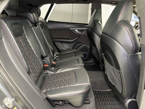 Used 2021 Audi RS Q8 4.0T image 22