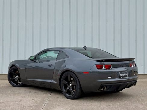 Used 2010 Chevrolet Camaro SS w/ RS Package RWD image 4