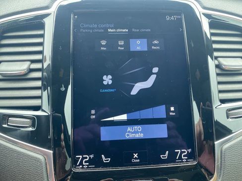 Used 2017 Volvo XC90 T6 Momentum w/ Vision Package image 18