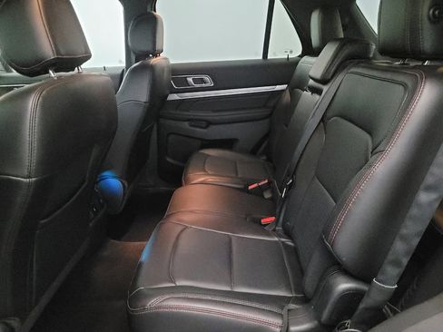 Used 2016 Ford Explorer Sport w/ Equipment Group 401A AWD/4WD image 18