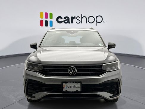 Used 2022 Volkswagen Tiguan SE R-Line AWD/4WD image 8