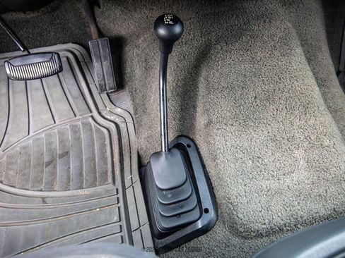 Used 1990 Ford Bronco AWD/4WD image 39