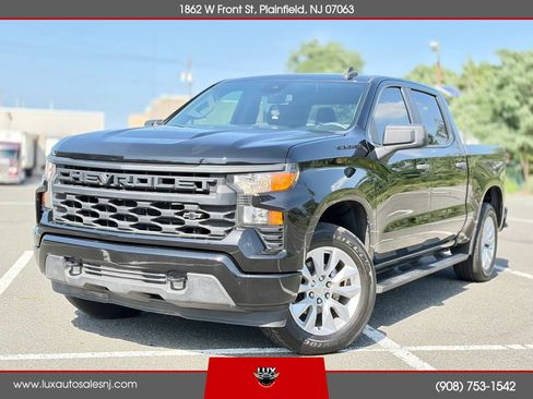 Used 2022 Chevrolet Silverado 1500 Custom RWD image 1