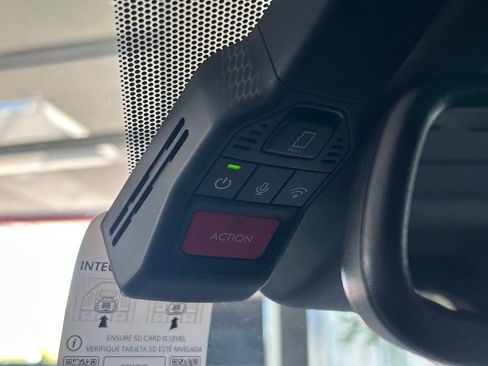 New 2026 Toyota Sienna XLE image 34