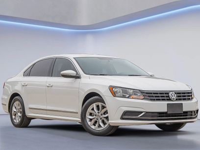 Used 2017 Volkswagen Passat 1.8T S