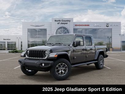 Used 2025 Jeep Gladiator Sport