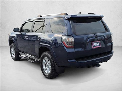 Used 2021 Toyota 4Runner SR5 AWD/4WD image 7