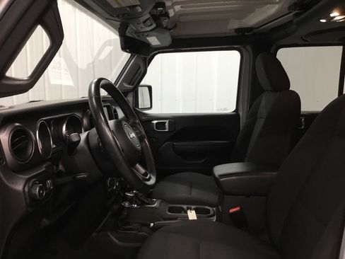 Used 2023 Jeep Wrangler Unlimited Sport w/ Uconnect 4C Nav & Sound Group AWD/4WD image 7