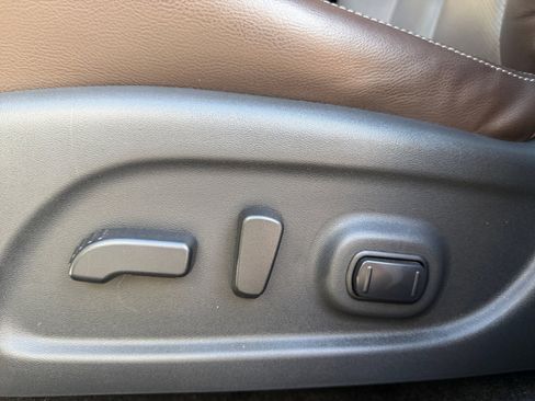 Used 2018 Nissan Murano Platinum image 14