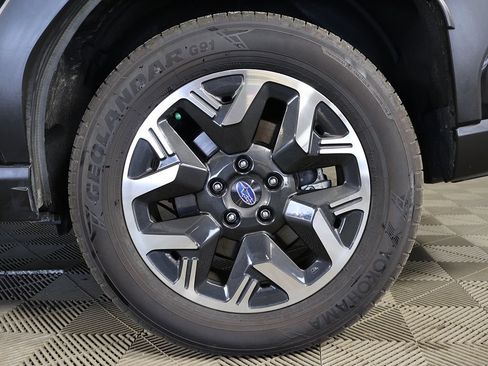 Used 2025 Subaru Forester Premium AWD/4WD image 20