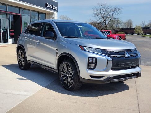 New 2026 Mitsubishi Outlander Sport LE AWD/4WD image 12