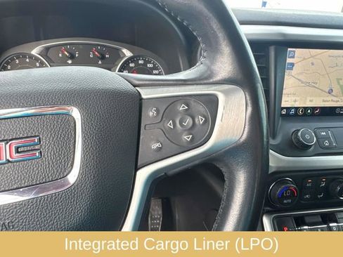 Used 2021 GMC Acadia SLT w/ Preferred Package image 29