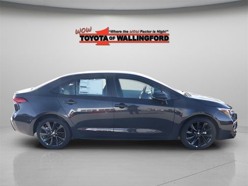 New 2026 Toyota Corolla SE w/ SE Package image 4