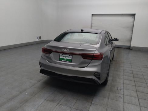 Used 2023 Kia Forte LXS w/ LXS Technology Package FWD image 7