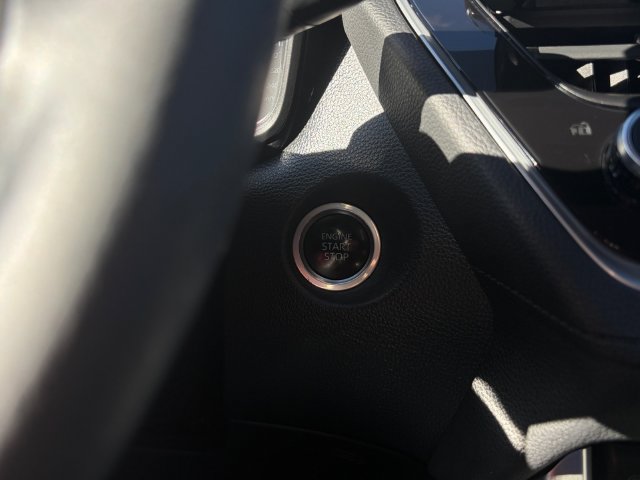 Used 2023 Toyota Corolla Cross LE AWD/4WD image 30