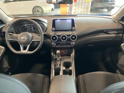 Used 2025 Nissan Sentra SR image 22