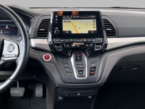 Used 2018 Honda Odyssey Touring image 7