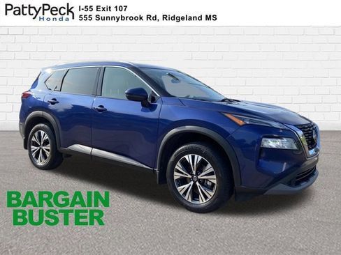 Used 2021 Nissan Rogue SV w/ Premium Package FWD image 1