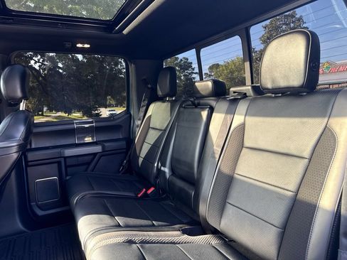 Used 2019 Ford F150 Raptor w/ Equipment Group 802A Luxury AWD/4WD image 23