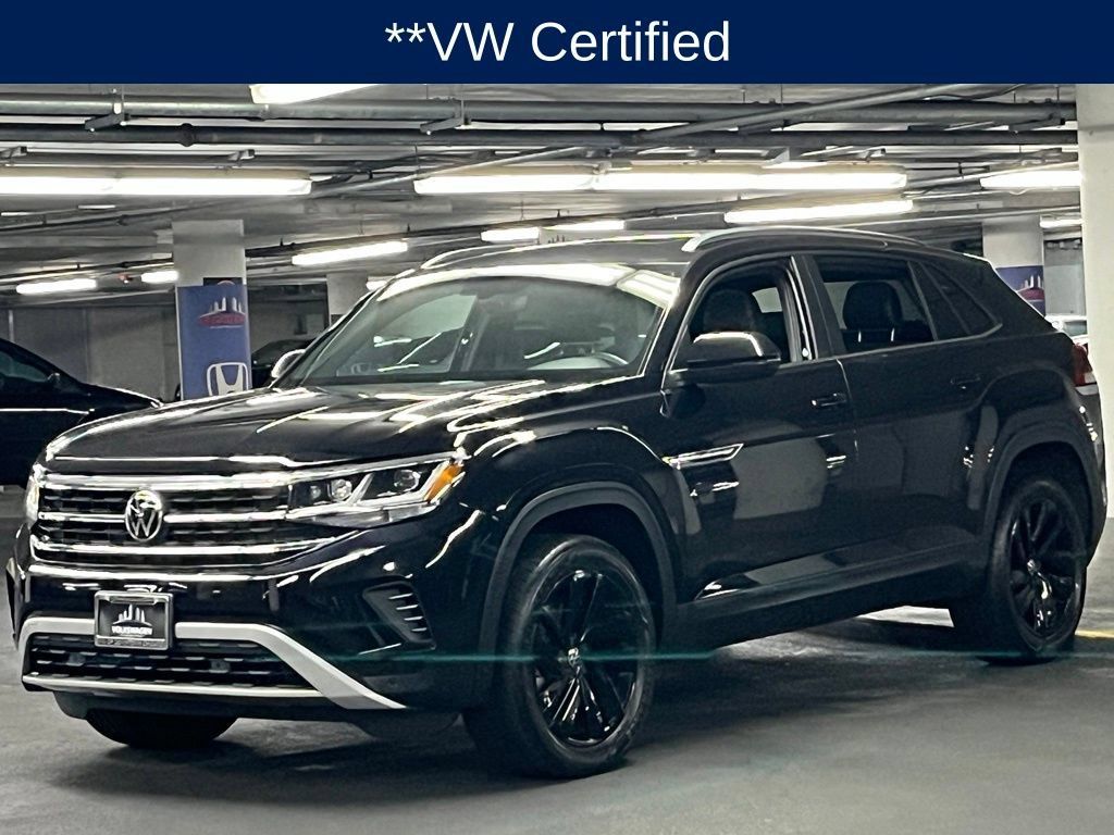 Used 2023 Volkswagen Atlas Cross Sport SE w/ Panoramic Sunroof Package AWD/4WD image 3