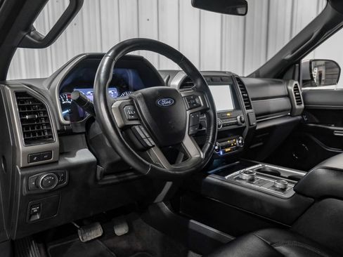Used 2020 Ford Expedition XLT w/ Equipment Group 202A image 14