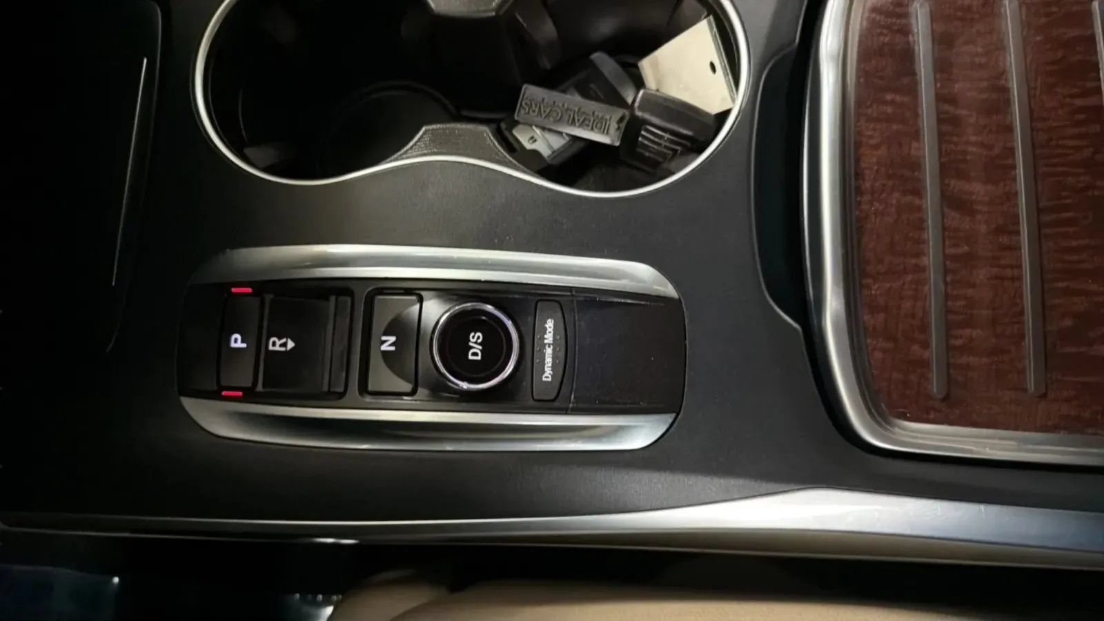 Used 2017 Acura MDX FWD image 18