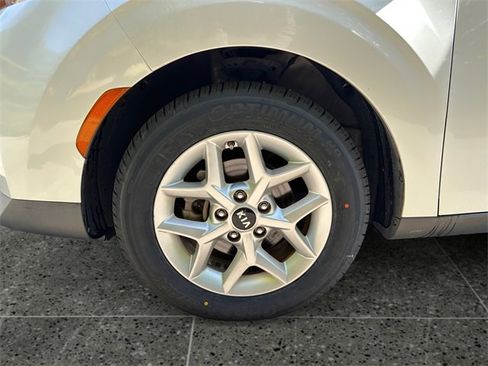 Used 2021 Kia Soul S image 14