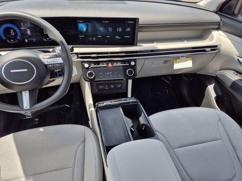 New 2026 Hyundai Tucson Blue SE FWD image 12