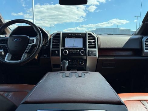 Used 2019 Ford F150 King Ranch w/ Equipment Group 601A Luxury AWD/4WD image 27