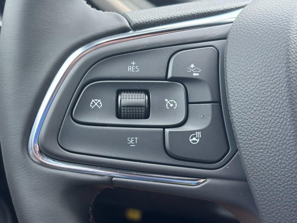 New 2026 Buick Envista Sport Touring FWD image 12