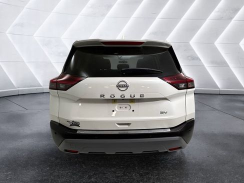 Used 2023 Nissan Rogue SV image 5