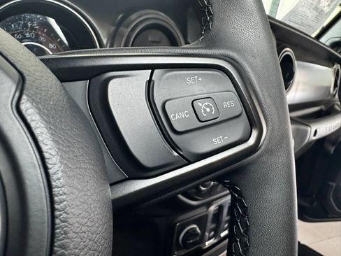 Used 2023 Jeep Wrangler Sport AWD/4WD image 22
