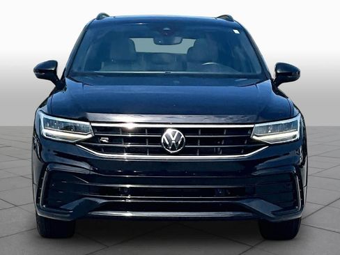 Used 2022 Volkswagen Tiguan SE R-Line AWD/4WD image 3