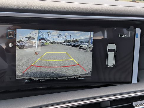 Used 2026 Hyundai Palisade SEL AWD/4WD image 19