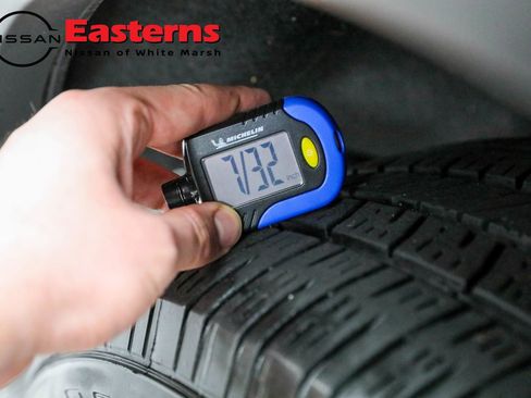 Used 2023 Nissan Pathfinder SL image 43