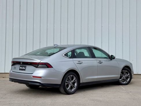 Used 2024 Honda Accord EX image 5