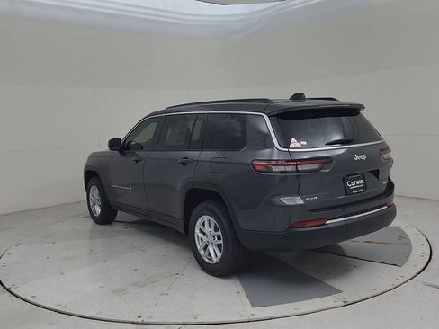 New 2025 Jeep Grand Cherokee L Laredo image 11