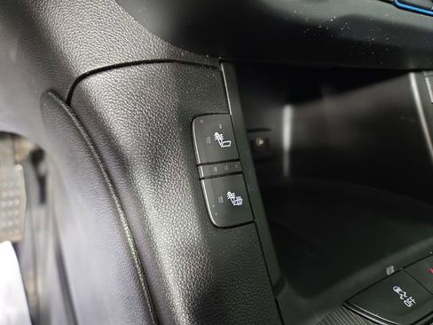 Used 2019 GMC Acadia SLT w/ LPO, Floor Liner Package AWD/4WD image 26