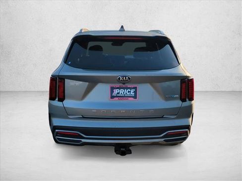 Used 2021 Kia Sorento EX FWD image 7