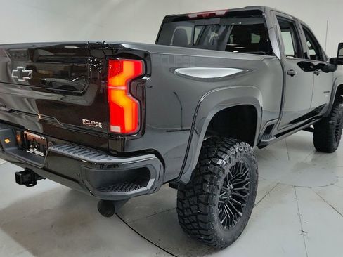 New 2026 Chevrolet Silverado 2500 LTZ w/ Trail Boss Package AWD/4WD image 5